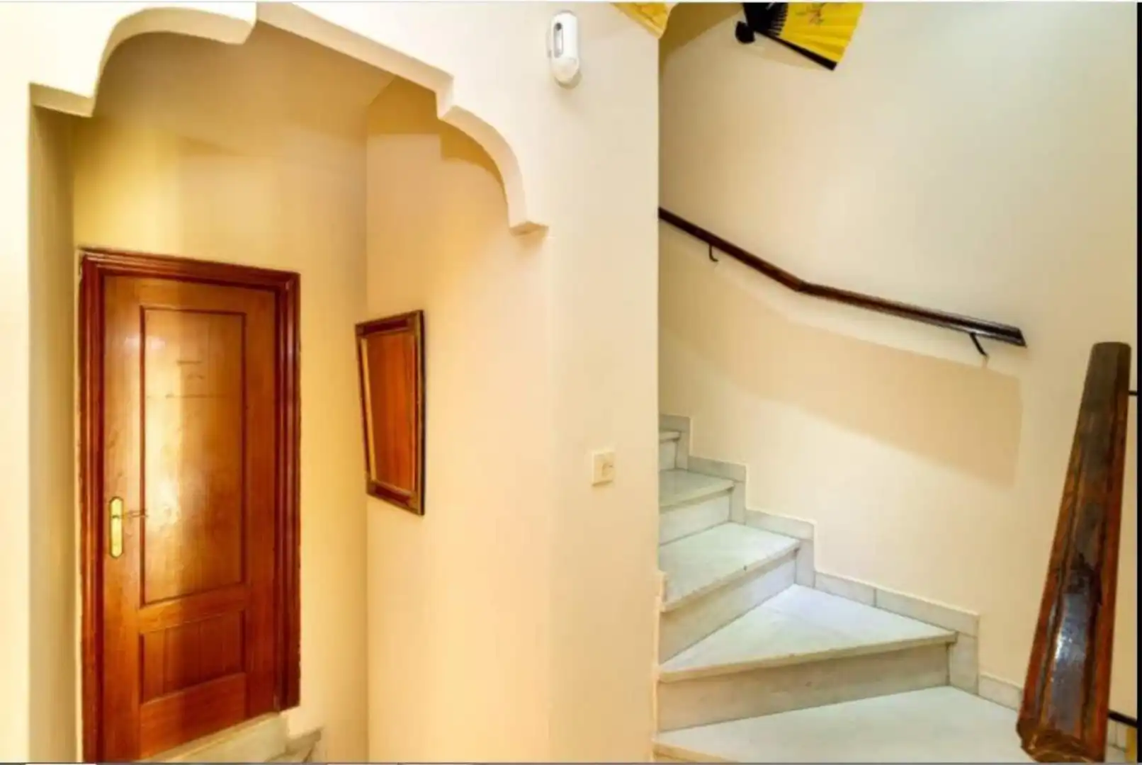 Dúplex en venta en Calle del Mediterraneo, Cenes de la Vega Dúplex en venta en Cenes de la Vega con Aire acondicionado, Terraza y Trastero