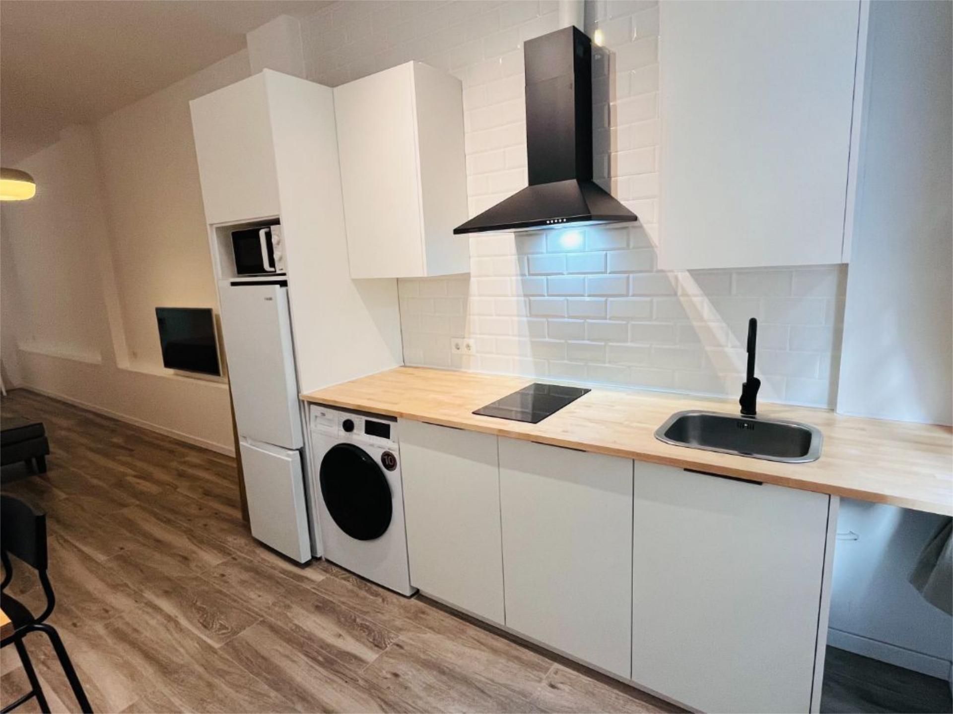Kitchen of Study to rent in Málaga Capital  with Air Conditioner and Furnished