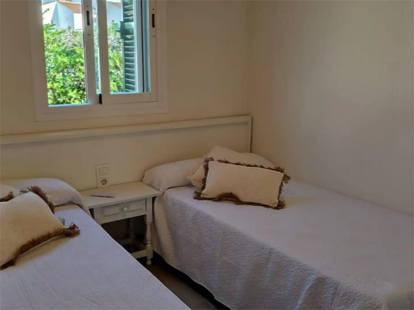 Flat for sale in Carrer Circumval·lació, 1, Cala d'en Bosch - Serpentona Bedroom of Flat for sale in Ciutadella de Menorca with Air Conditioner, Private garden and Swimming Pool