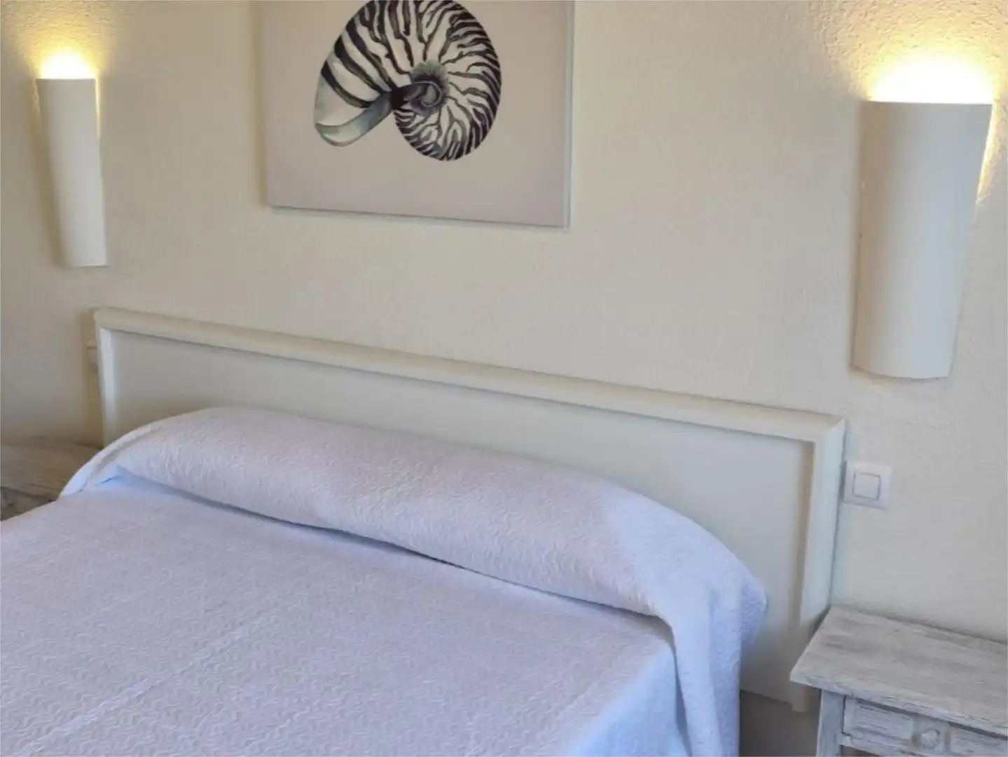 Flat for sale in Carrer Circumval·lació, 1, Cala d'en Bosch - Serpentona Bedroom of Flat for sale in Ciutadella de Menorca with Air Conditioner, Private garden and Swimming Pool