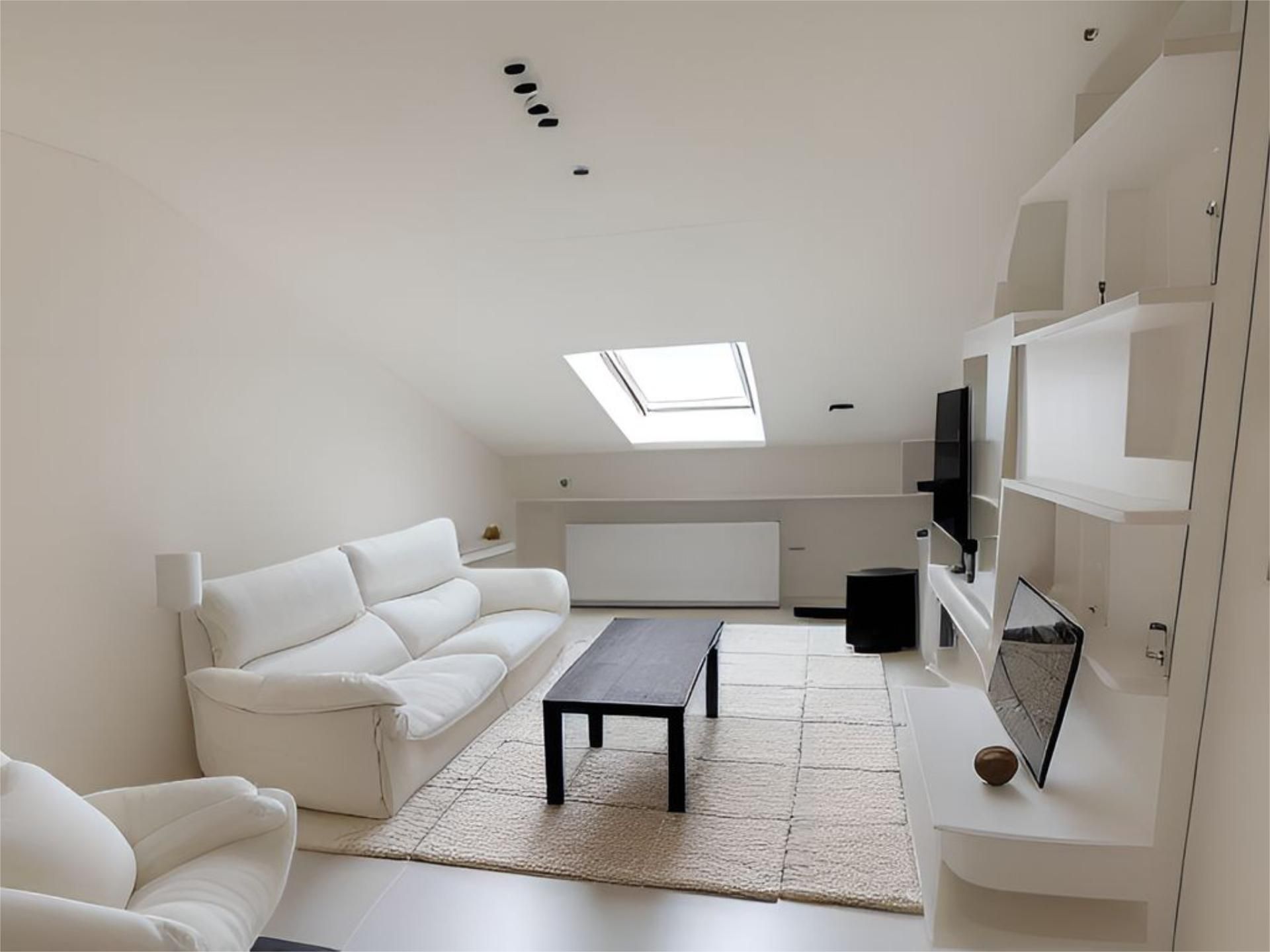 Sala d'estar de Pis en venda en Sigüenza amb Calefacció, Terrassa i Traster