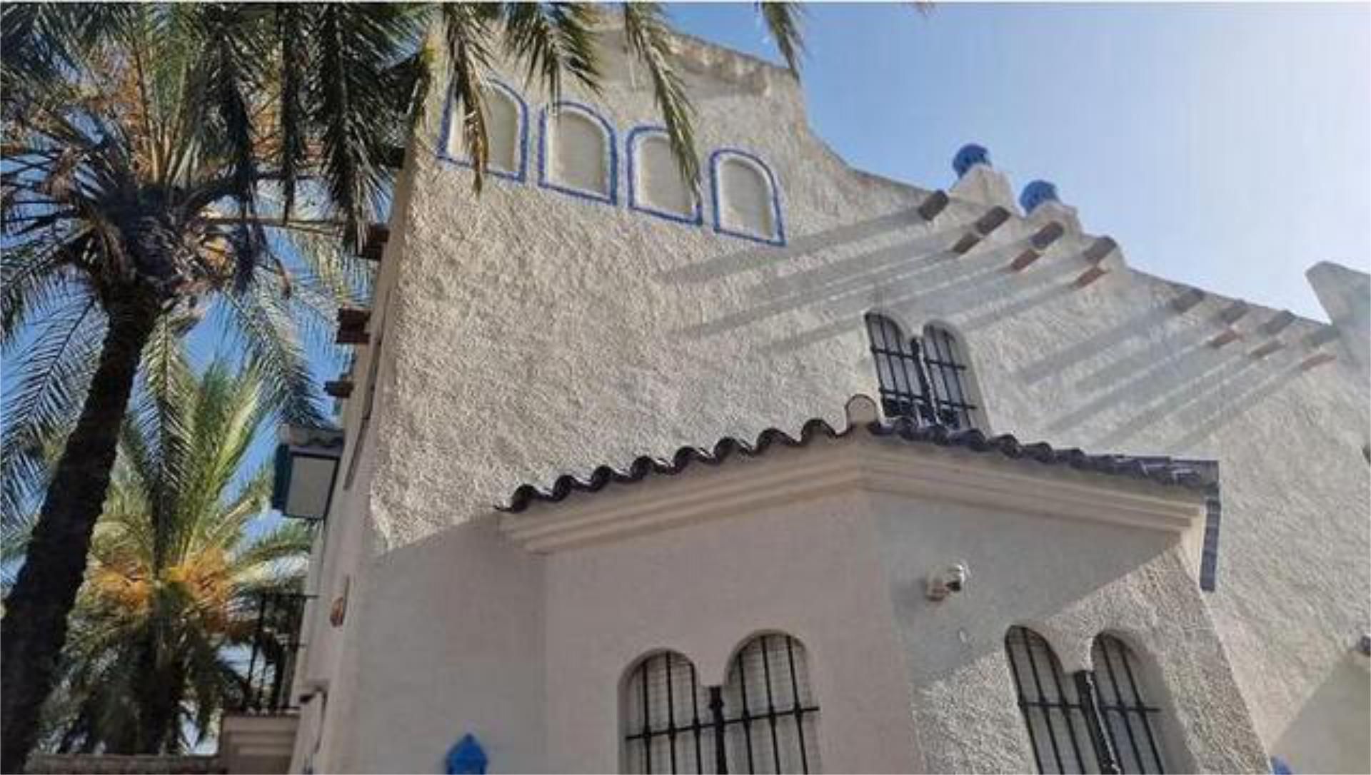 Exterior view of Single-family semi-detached for sale in Espartinas  with Terrace