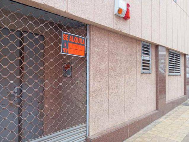 Local comercial en Alquiler en La Salle - Cuatro Torres
