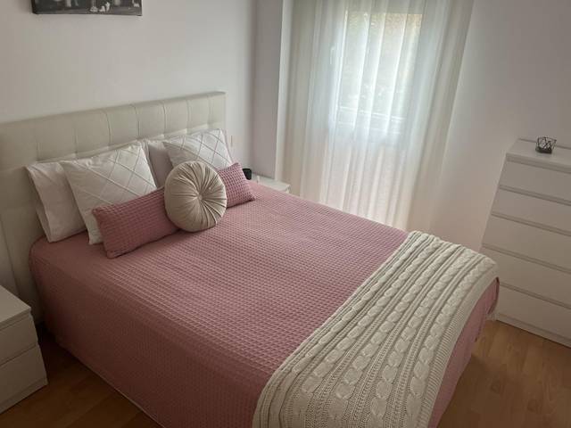 Piso en Venta en Avenida Camino de los Rostros, 6 en Carretera de Sevilla - Los Montitos