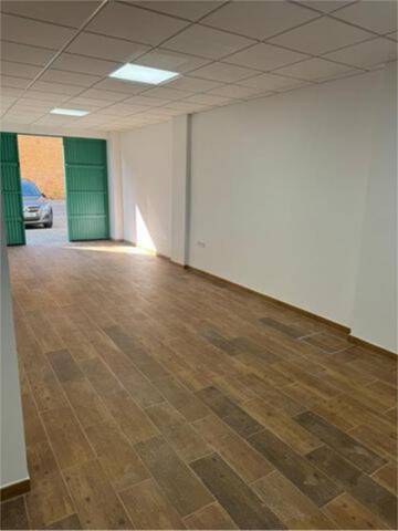 Local comercial en Alquiler en El Plantinar – Avda. La Paz - El Juncal