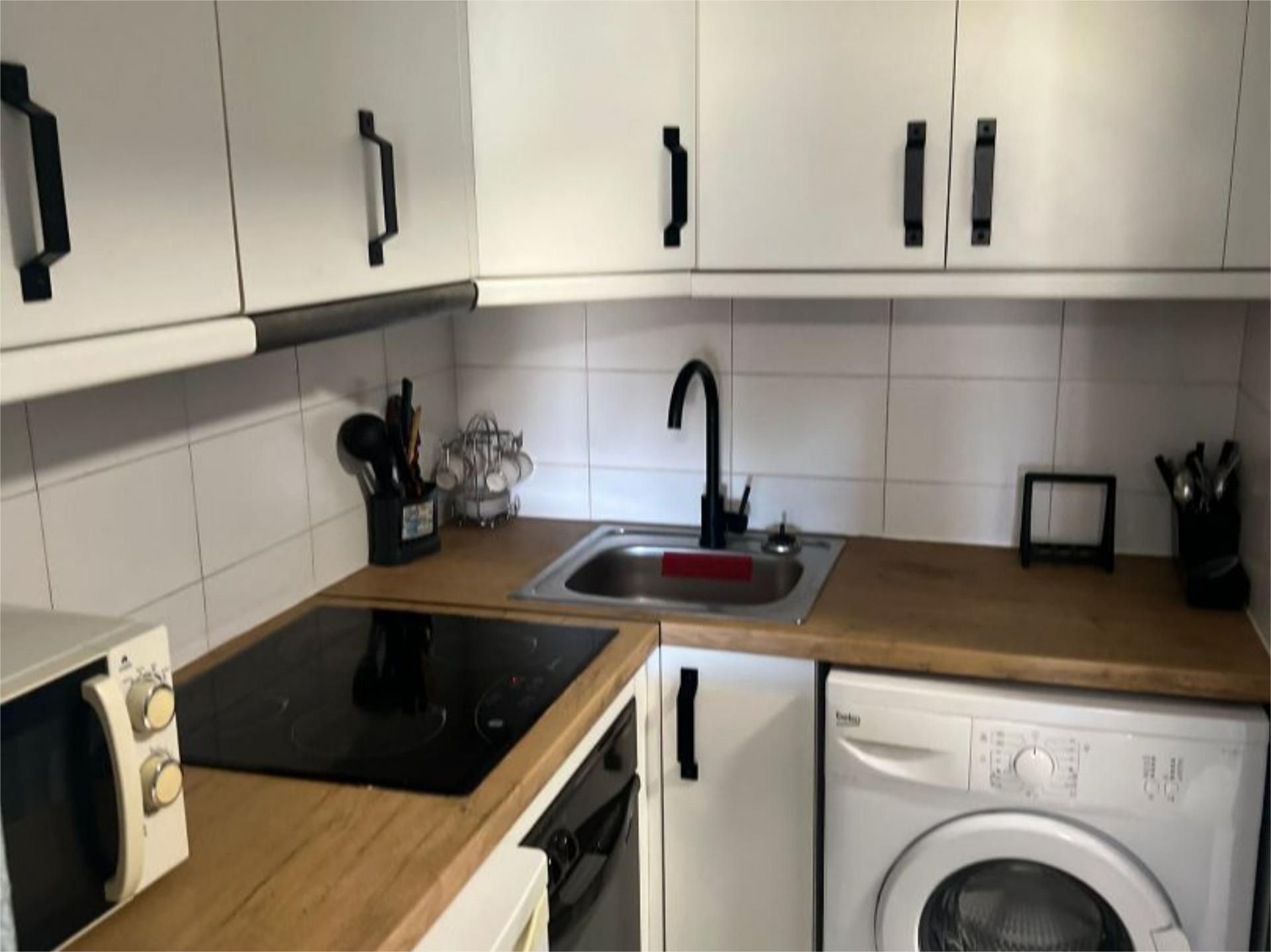 Apartament de lloguer a Avenida Gamonal, 1, Parque de la Paloma Cuina de Apartament de lloguer en Benalmádena amb Aire condicionat, Calefacció i Terrassa