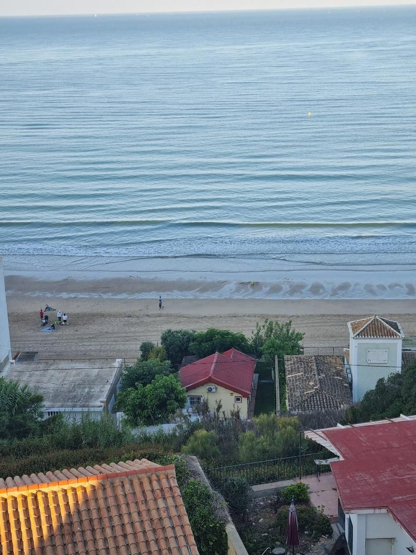 Vista exterior de Pis en venda en El Puerto de Santa María amb Aire condicionat, Calefacció i Terrassa