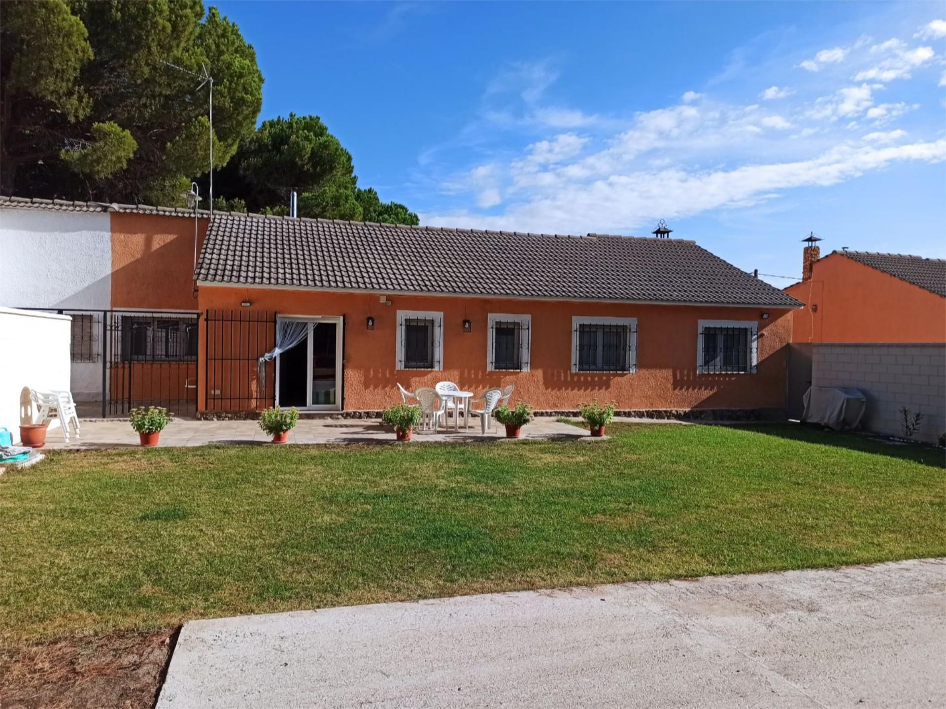 Jardí de Casa o xalet en venda en Traspinedo amb Calefacció, Jardí privat i Terrassa
