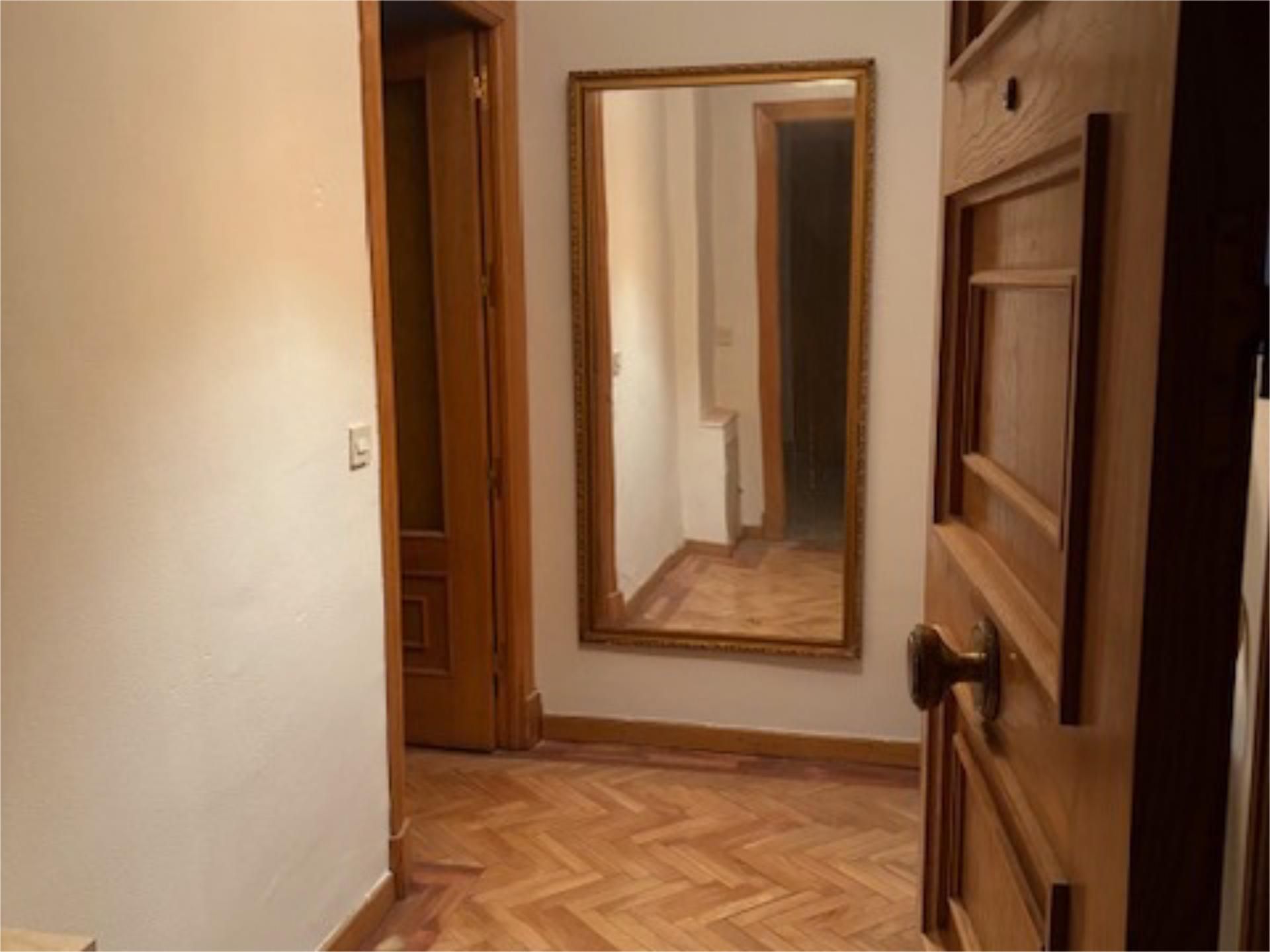 Pis en venda en Ávila Capital amb Calefacció, Parquet i Terrassa