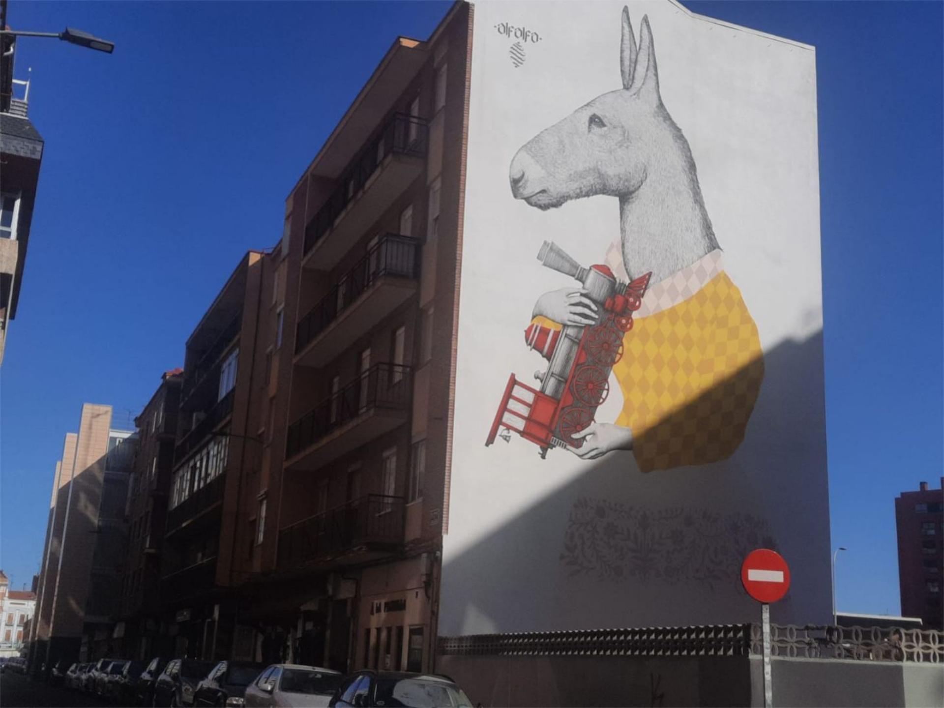 Exterior view of Flat for sale in Valladolid Capital  with Heating, Terrace and Storage room