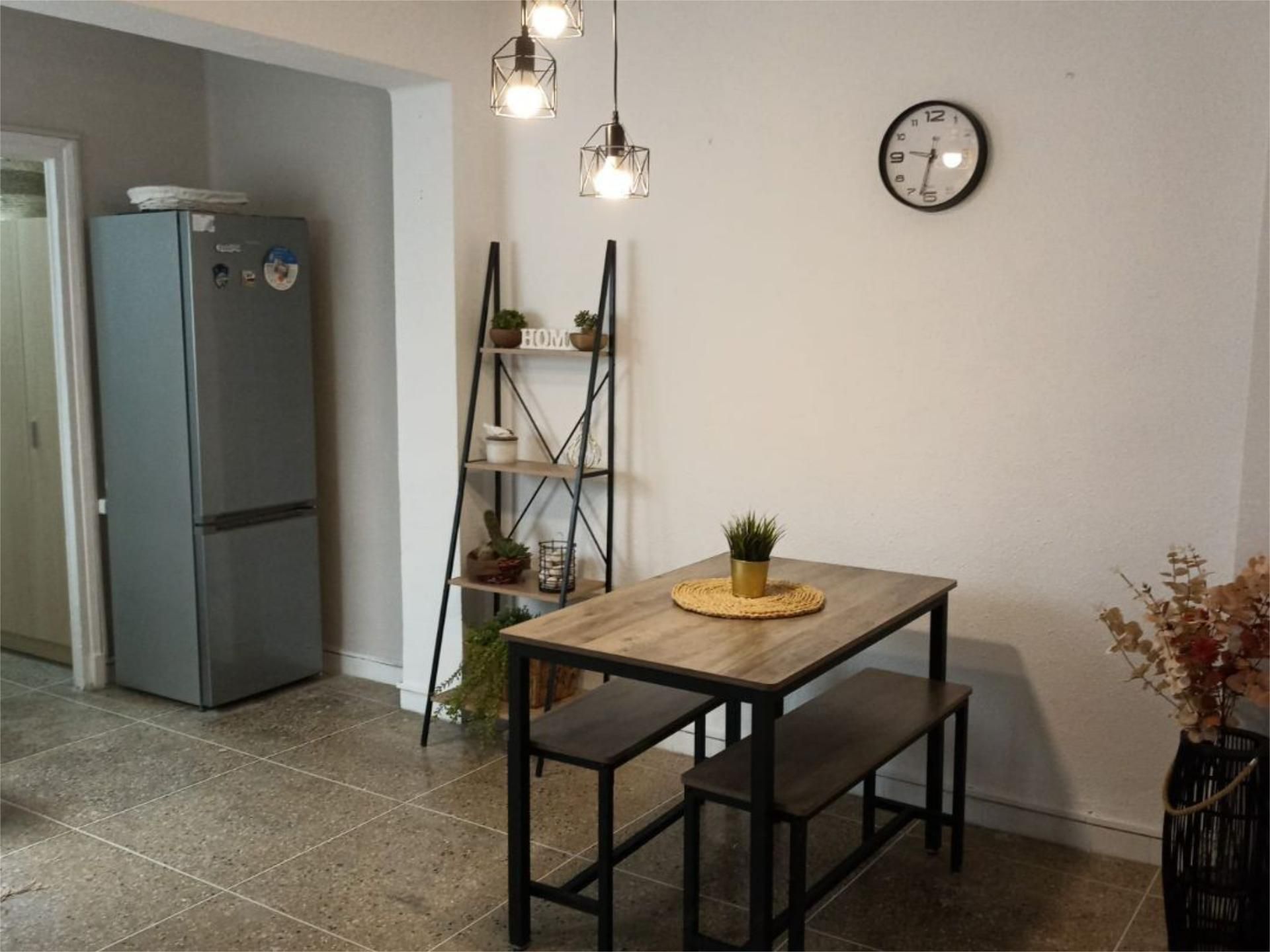 Dining room of Flat to share in  Valencia Capital  with Furnished and Balcony