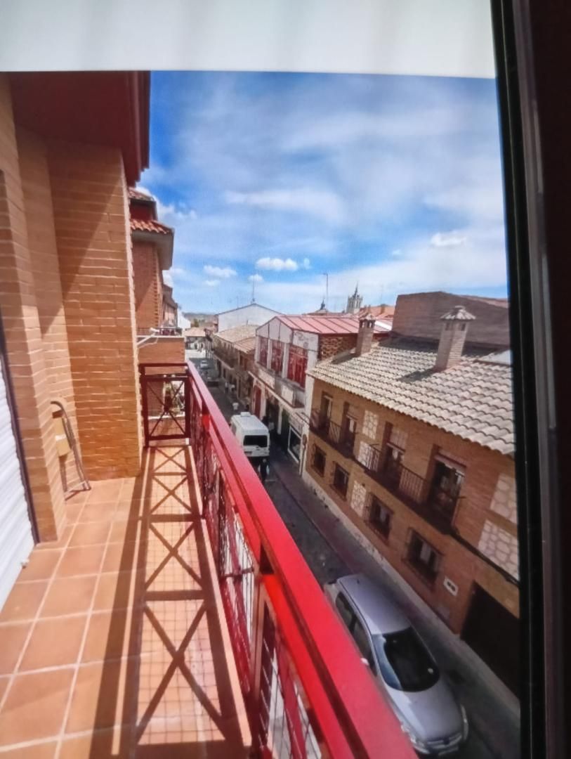 Vista exterior de Pis en venda en Ciempozuelos amb Aire condicionat i Terrassa
