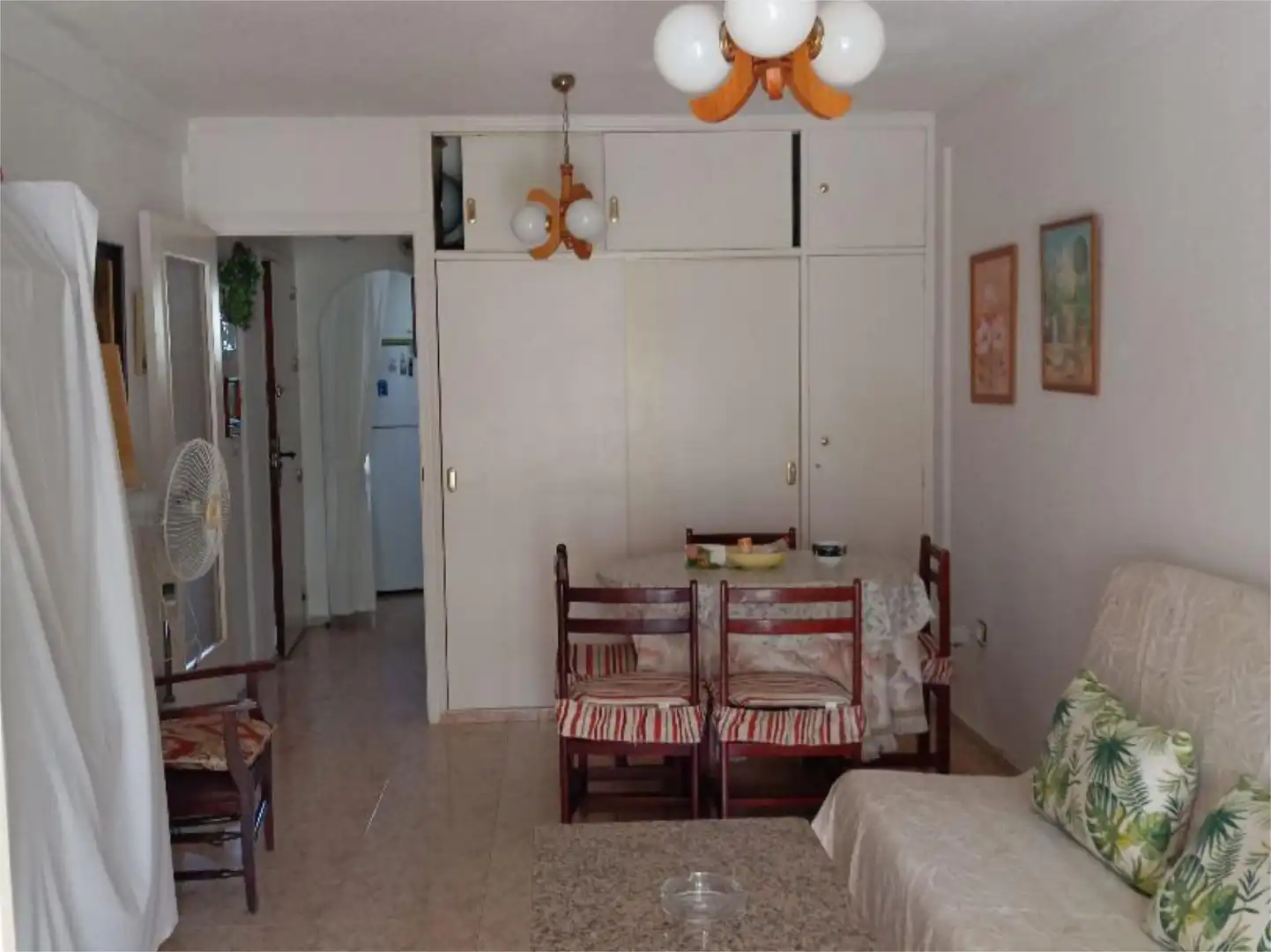 Dúplex en venta en Urbanización Calas Blancas, 1, Nueva Torrevieja Comedor de Dúplex en venta en Torrevieja con Terraza, Piscina y Amueblado