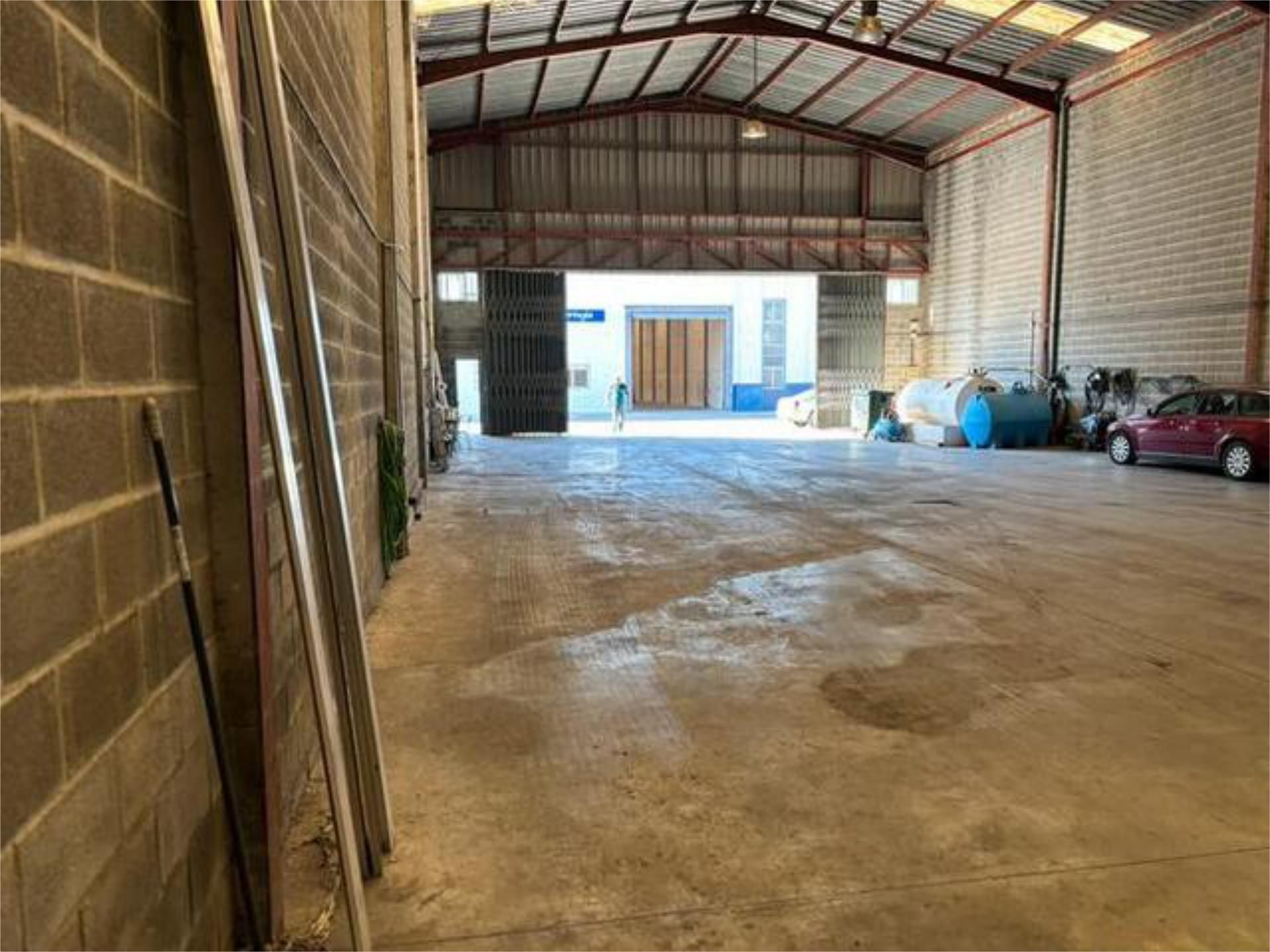 Industrial buildings to rent in Fuente Vaqueros