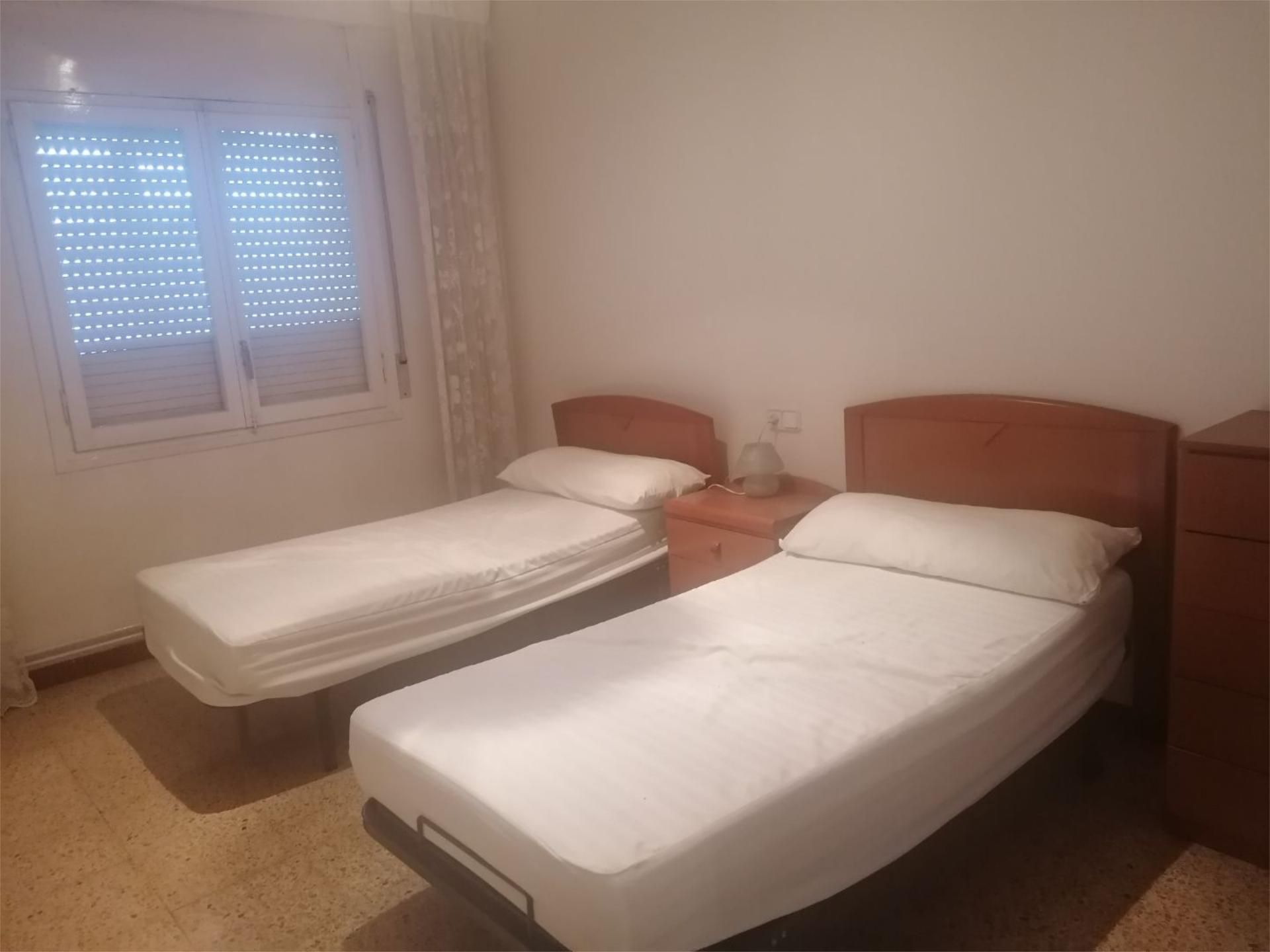 Bedroom of Flat to rent in  Lleida Capital  with Air Conditioner, Heating and Furnished