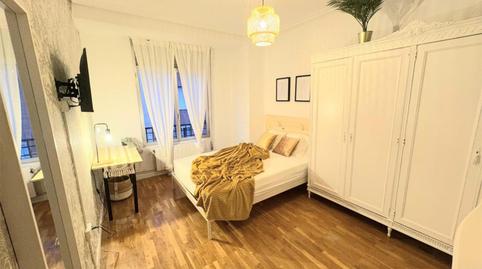 Photo 4 of Flat to share in Calle Padre Claret, 5, Residencia, La Rioja
