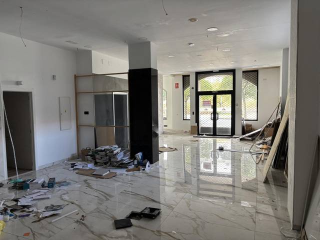 Local comercial en Alquiler en Avenida de Uruguai, 59 en Centro - Echegaray