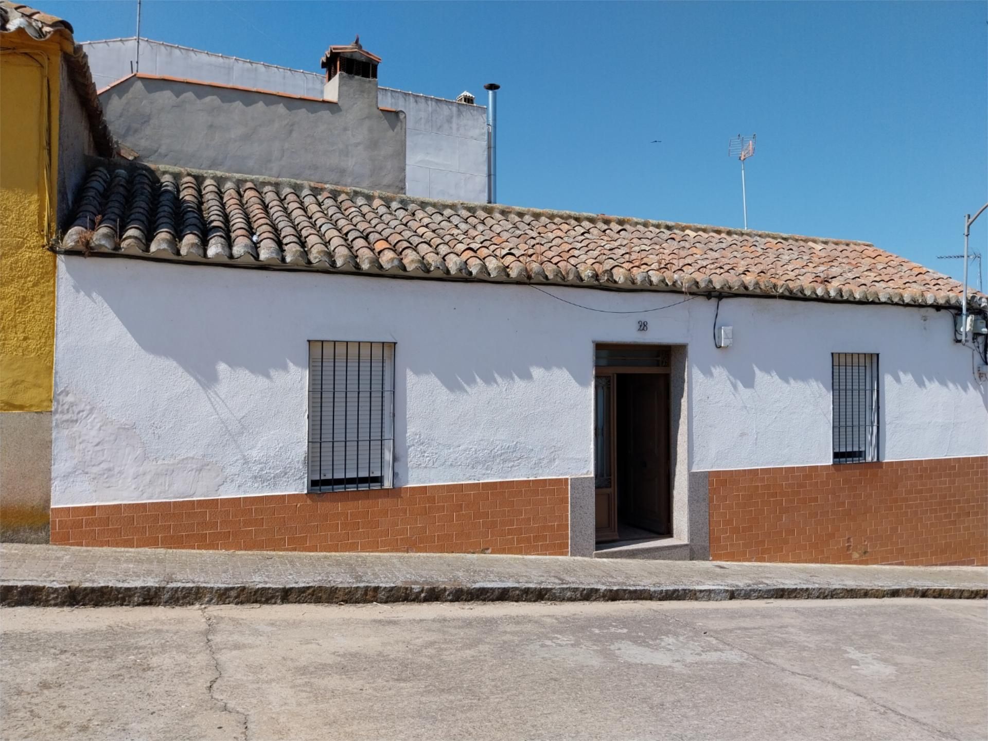 Exterior view of Planta baja for sale in Almodóvar del Campo  with Terrace