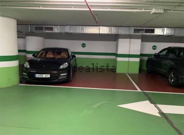 Garaje en Alquiler en Paseo Uribitarte, 10 en Albia