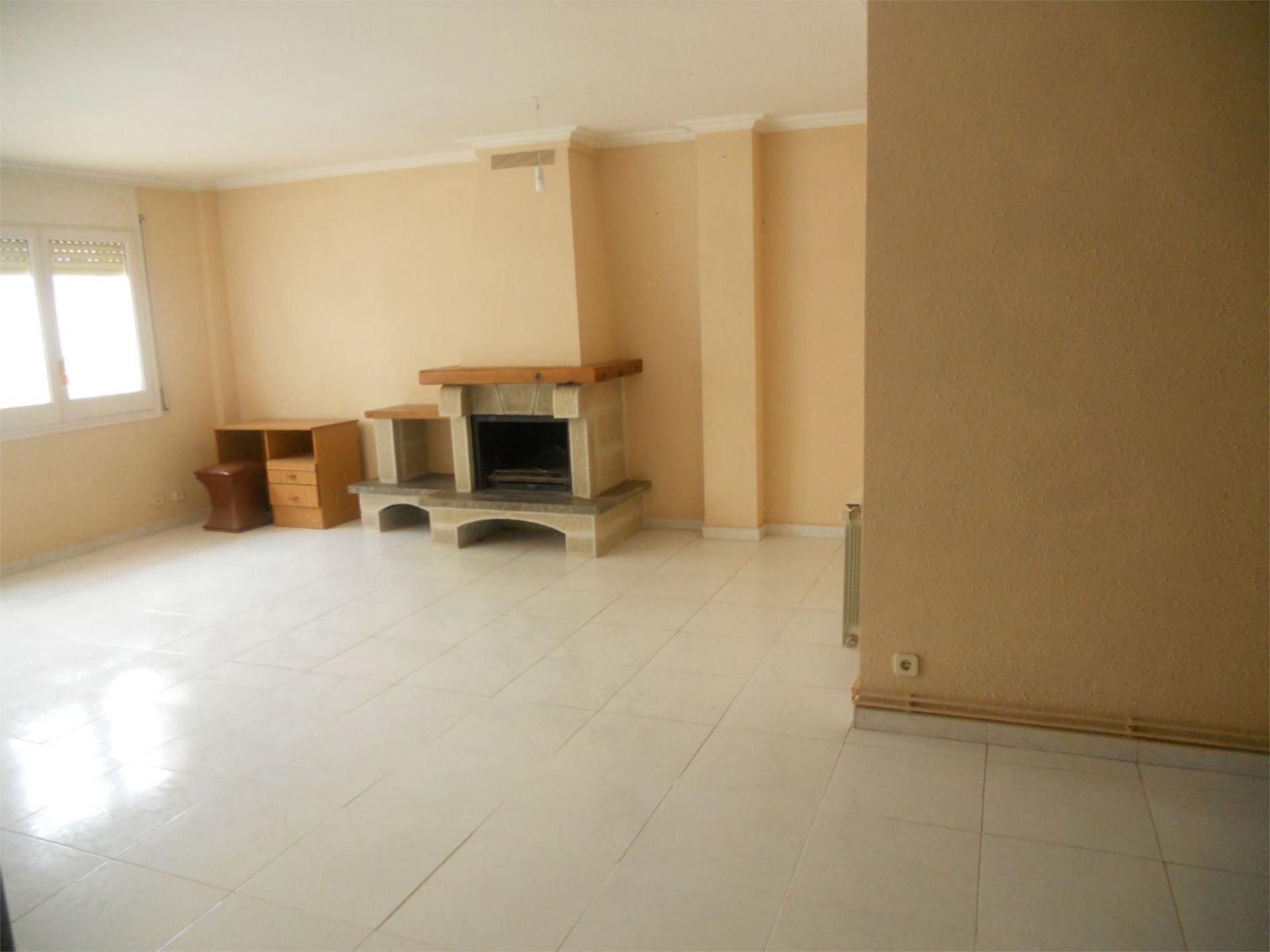 Pis en venda a Carrer Cuba, 10, Canet de Mar Sala d'estar de Pis en venda en Canet de Mar amb Aire condicionat, Terrassa i Balcó