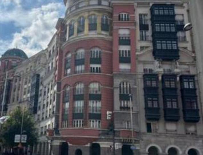 Flat to rent in Abandoibarra - Guggenheim, Bizkaia - image 1 Photo 1 of Flat to rent in Abandoibarra - Guggenheim, Bizkaia