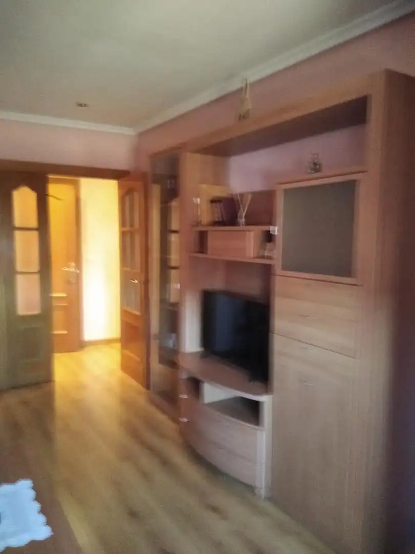 Wohnzimmer von Wohnung zur Miete in Santa María del Páramo mit Heizung, Parkett und Terrasse
