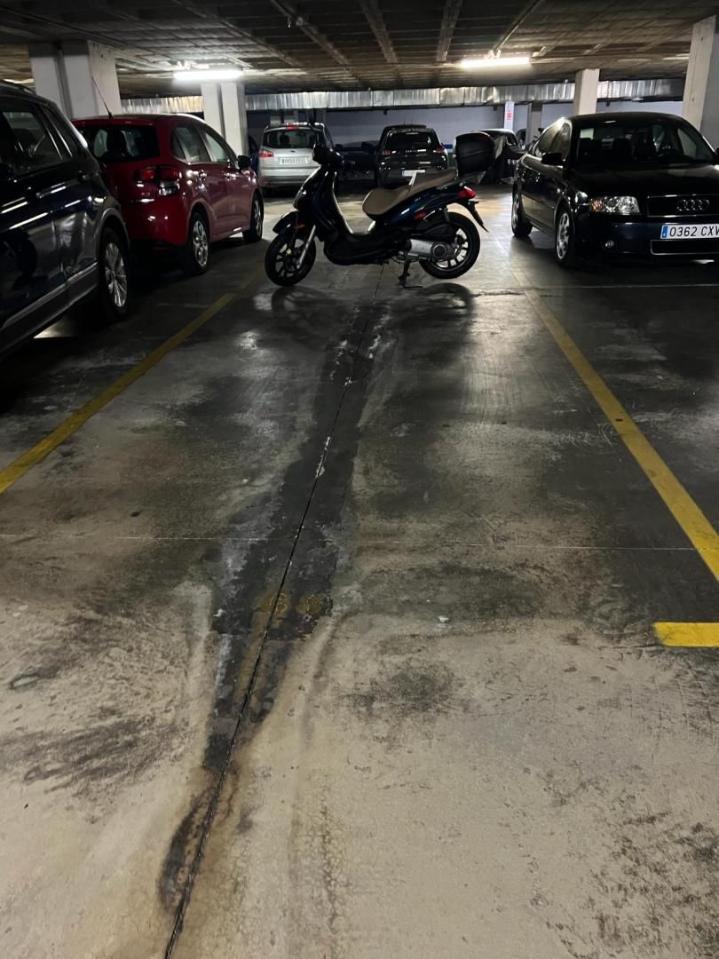 Aparcament de Garatge en venda en  Cádiz Capital