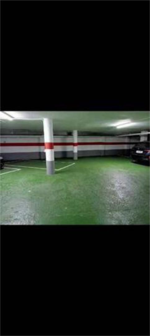 Garage to rent in La Magdalena