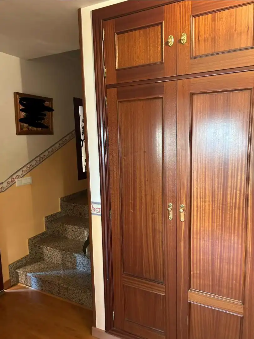 Casa adosada en venta en Calle las Carboneras, 23, Fernán Caballero Casa adosada en venta en Fernán Caballero con Aire acondicionado, Calefacción y Jardín privado