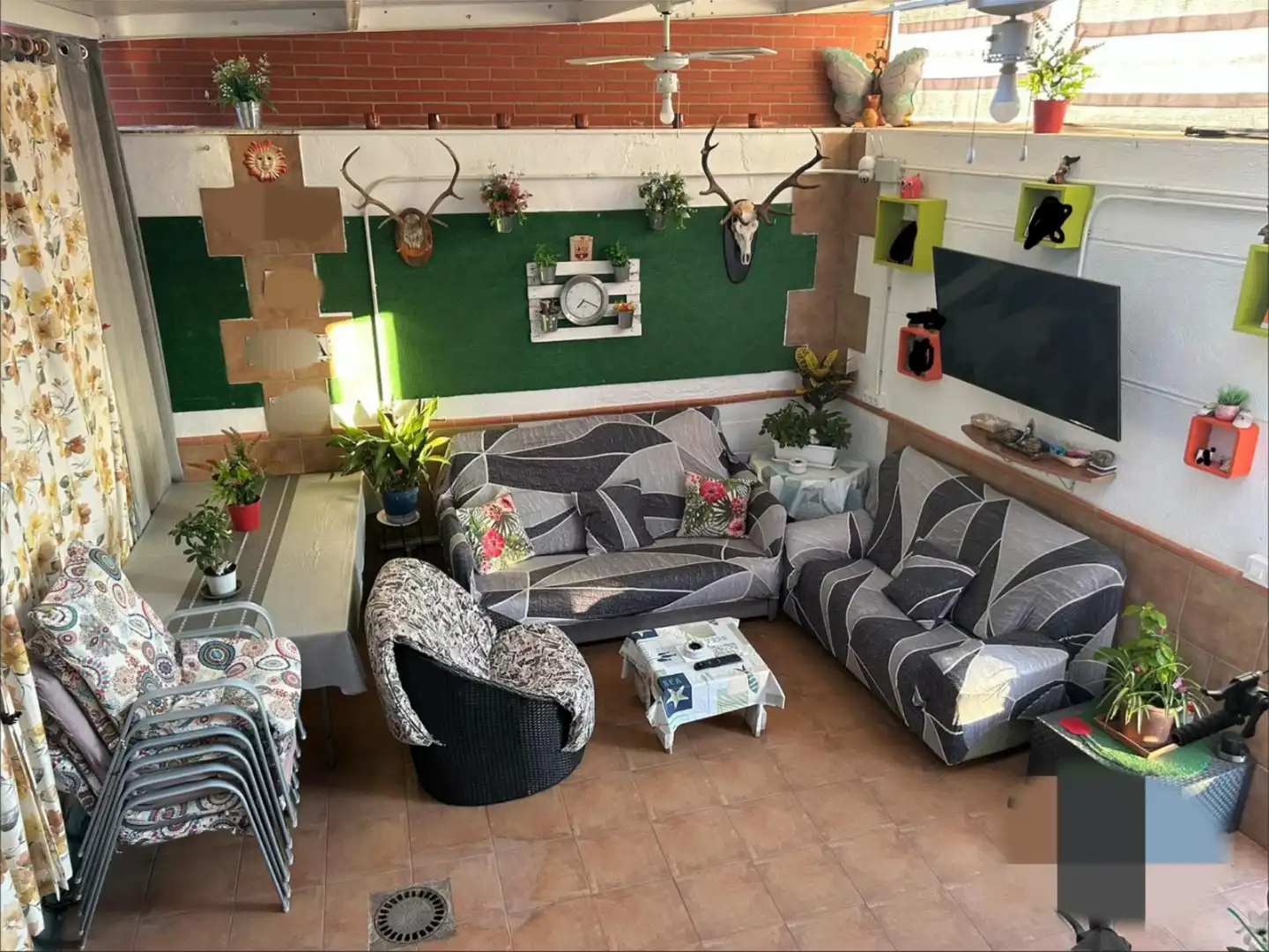 Casa adosada en venta en Calle las Carboneras, 23, Fernán Caballero Sala de estar de Casa adosada en venta en Fernán Caballero con Aire acondicionado, Calefacción y Jardín privado