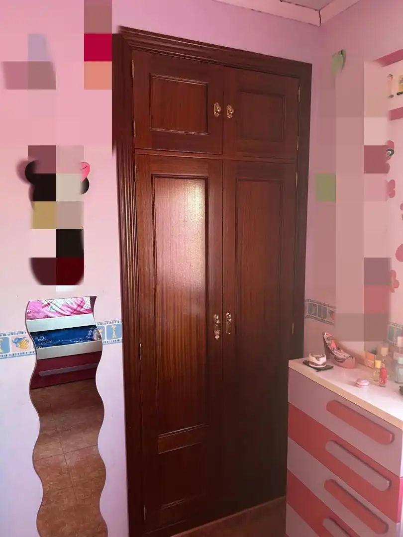 Casa adosada en venta en Calle las Carboneras, 23, Fernán Caballero Habitación de Casa adosada en venta en Fernán Caballero con Aire acondicionado, Calefacción y Jardín privado
