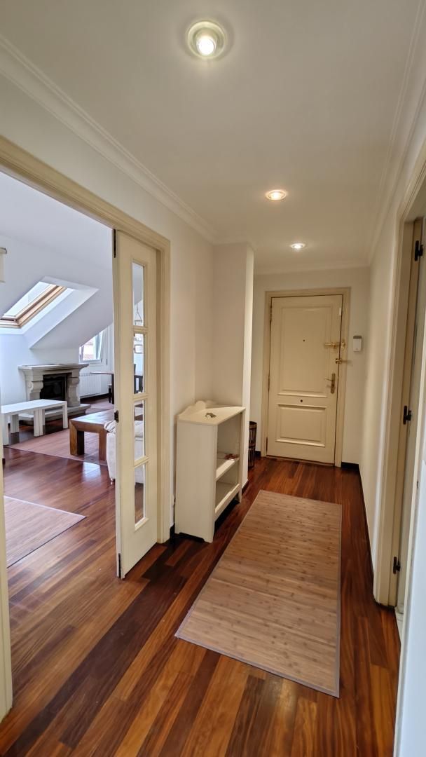 Attic to rent in Pontevedra Capital   with Heating, Parquet flooring and Terrace