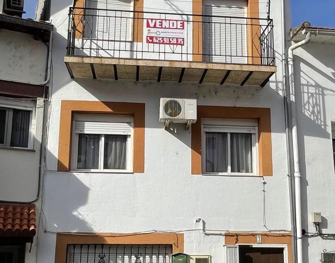Foto 1 de Apartament en venda a Calle las Eras, 1, La Pesga , Cáceres
