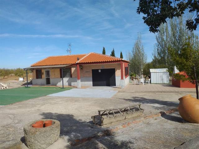 Piso en Venta en Calle Huerto, 42 en San Martín de Montalbán
