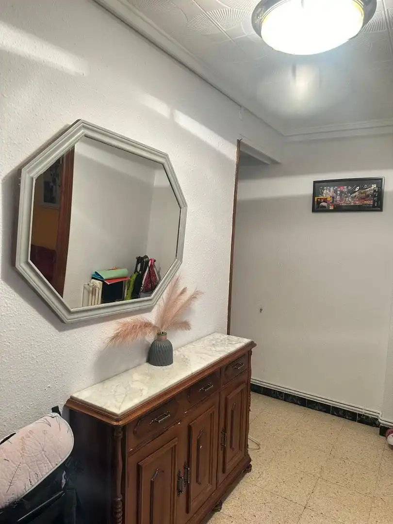 Habitación de Piso en venta en Barbastro con Calefacción, Amueblado y Balcón