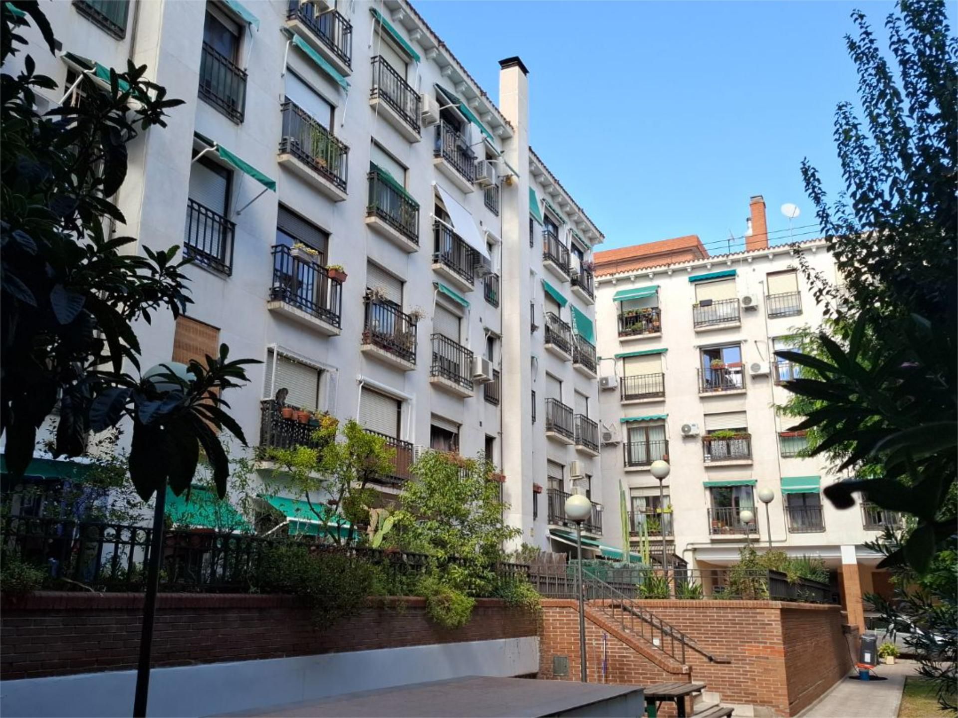 Exterior view of Apartment for sale in  Madrid Capital  with Air Conditioner and Balcony