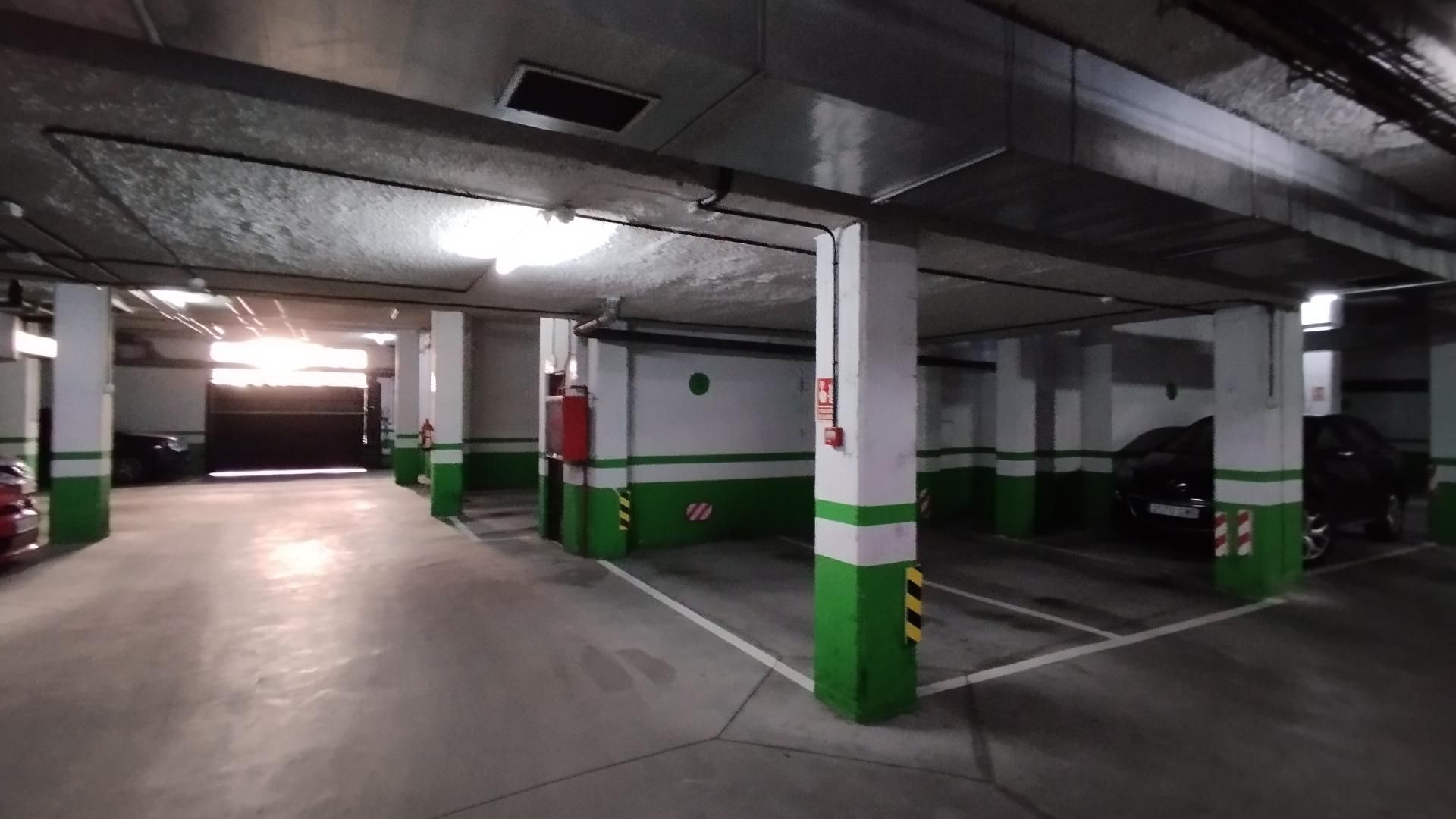 Parking of Garage to rent in  Madrid Capital