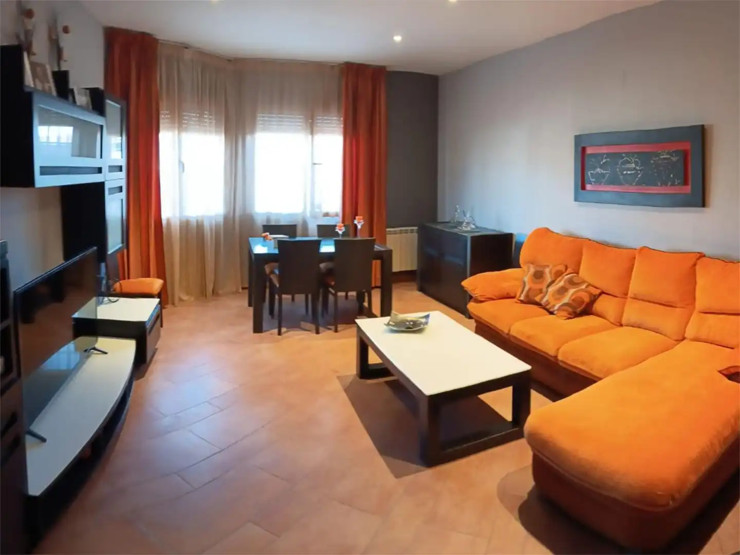 Casa o chalet en venta en Calle Rojas, 52, Mora Sala de estar de Casa o chalet en venta en Mora con Terraza y Piscina