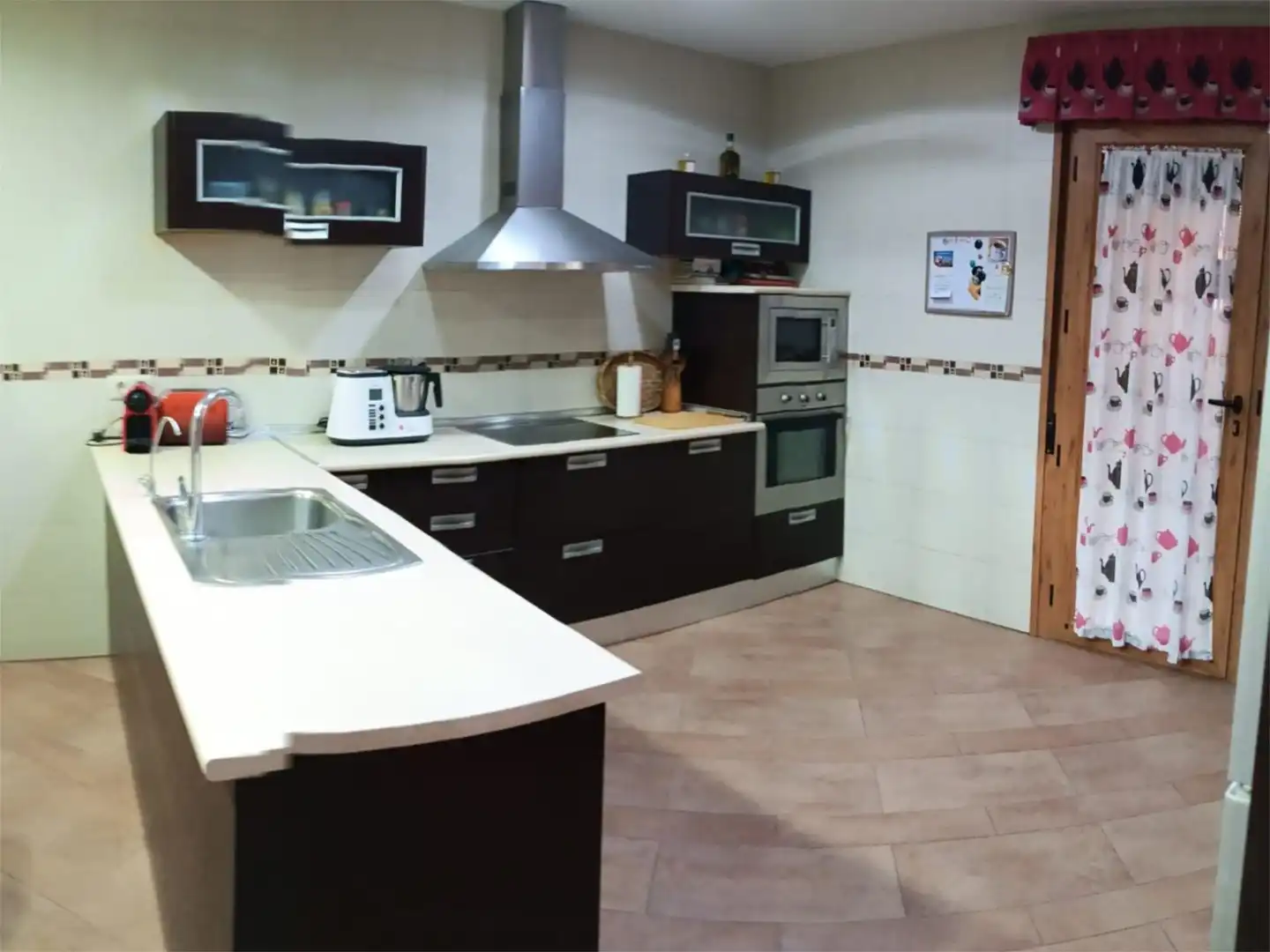 Casa o chalet en venta en Calle Rojas, 52, Mora Cocina de Casa o chalet en venta en Mora con Terraza y Piscina