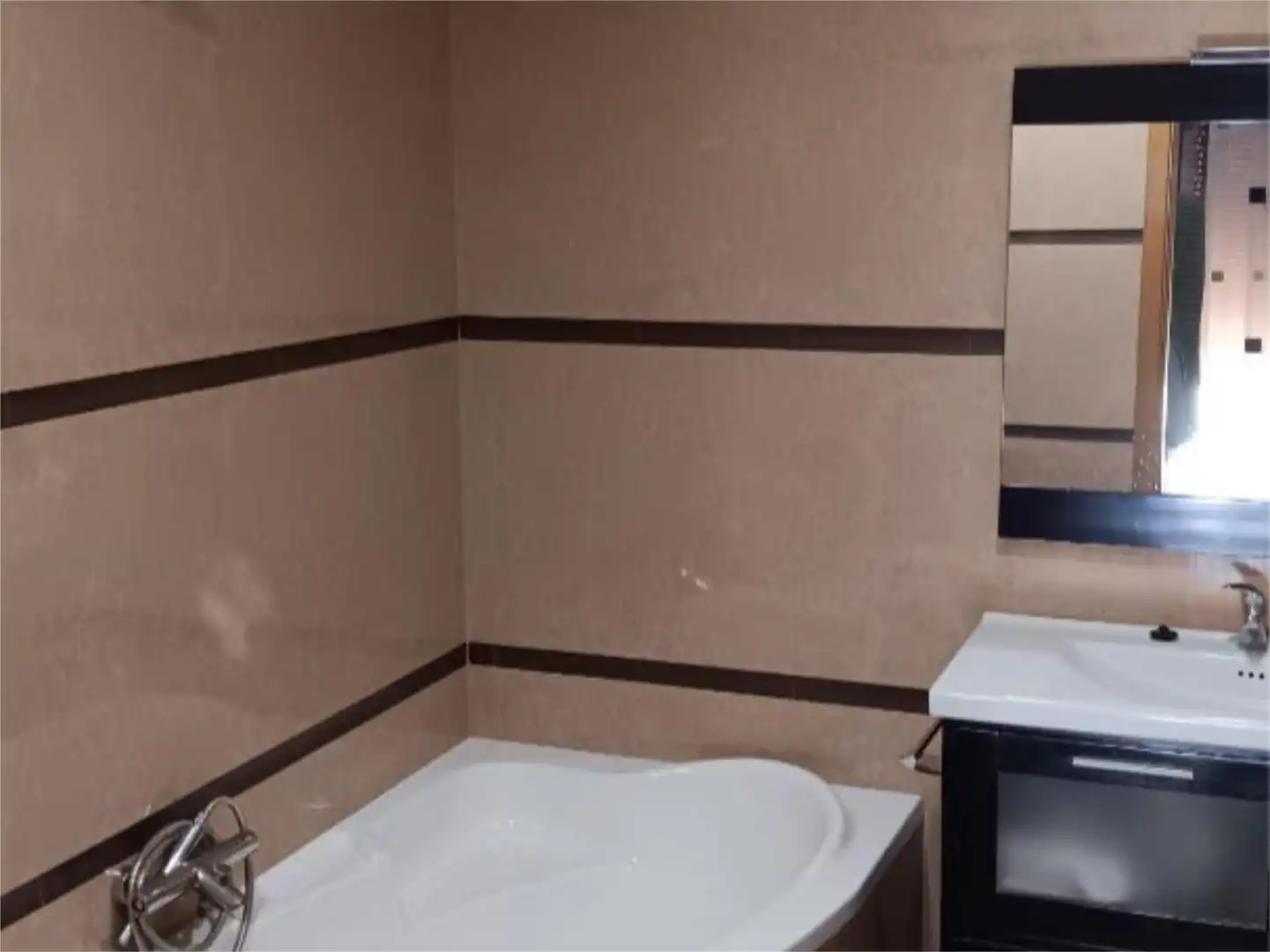 Casa o chalet en venta en Calle Rojas, 52, Mora Baño de Casa o chalet en venta en Mora con Terraza y Piscina