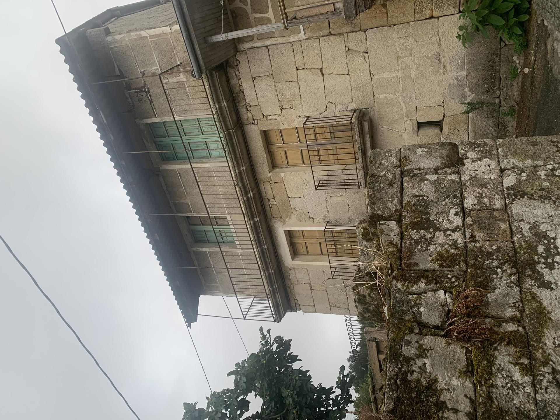 Exterior view of Single-family semi-detached for sale in A Merca    with Terrace and Balcony