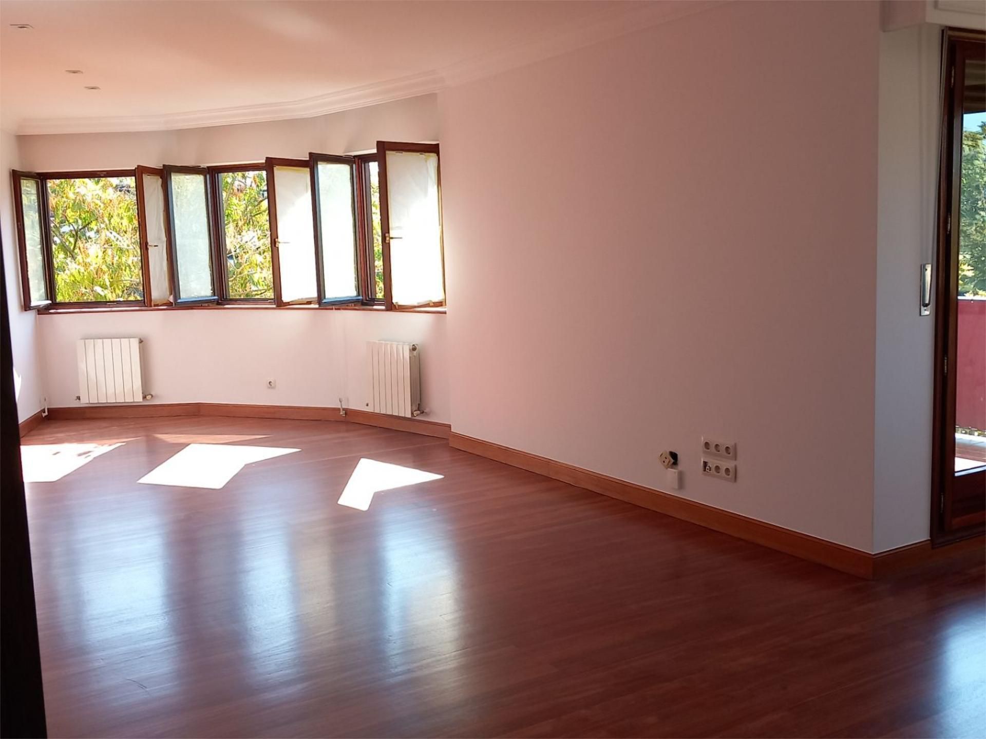 Flat to rent in Atxekolandeta Kalea, 2, Neguri Living room of Flat to rent in Getxo with Terrace