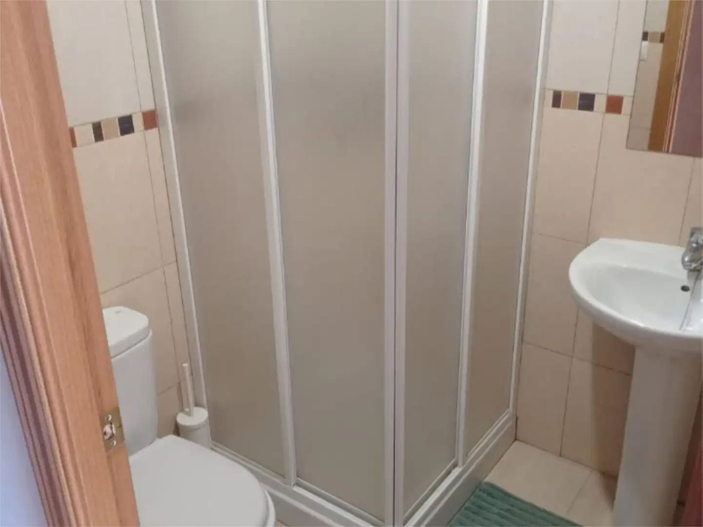 Badezimmer von Einfamilien-Reihenhaus zum Verkauf in Valdelinares mit Heizung, Möbliert und Balkon