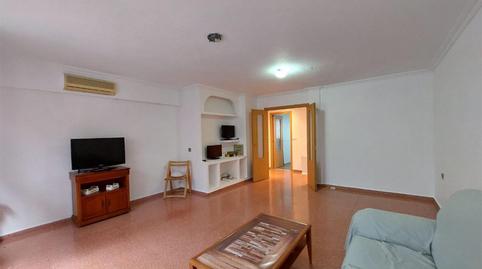 Flat to rent in Calle Virgen de Lourdes, 4, Santo Domigo, Alicante - image 3 Photo 3 of Flat to rent in Calle Virgen de Lourdes, 4, Santo Domigo, Alicante