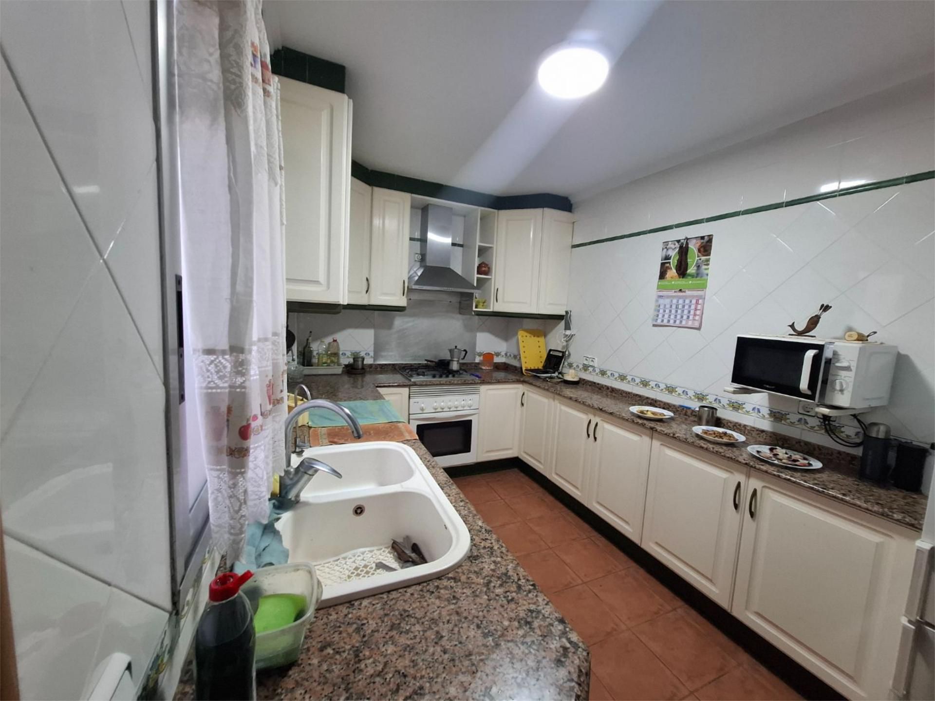 Flat for sale in Carrer Primer Desmunt, 12, Picassent Kitchen of Flat for sale in Picassent  with Air Conditioner and Terrace