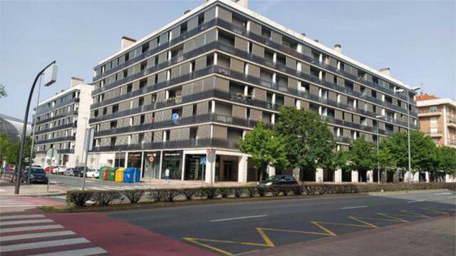 Garaje en Alquiler en Los Lirios