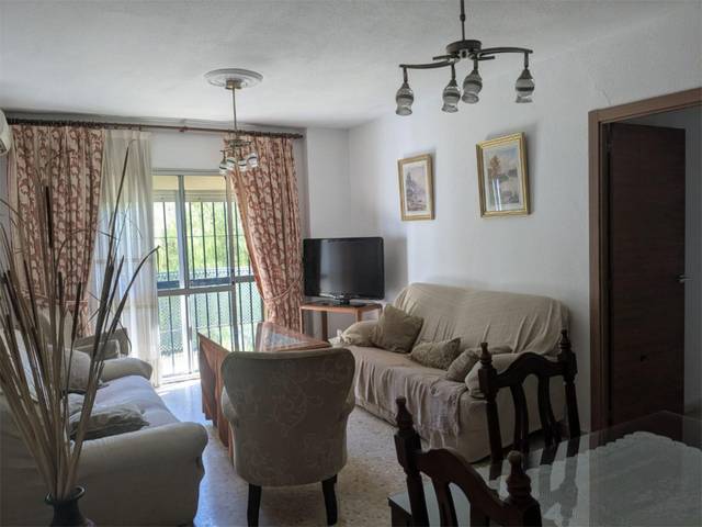 Piso en Venta en Calle Fedra, 1 en El Torrejón - El Cerezo