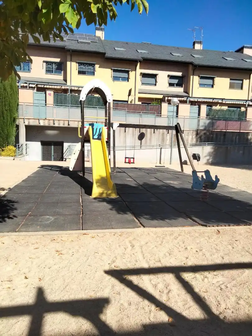 Casa o chalet de alquiler en Calle Manuel Vázquez Montalbán, Rivas Futura Casa o chalet de alquiler en Calle Manuel Vázquez Montalbán, Rivas Futura