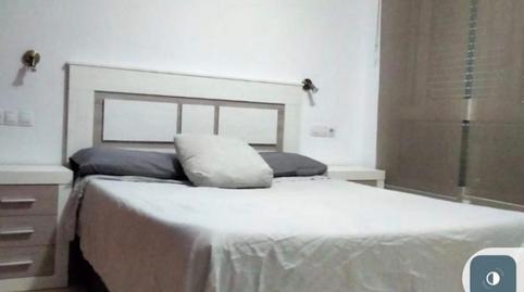 Foto 2 de Piso en venta en Avenida Pedro Muñoz Seca, 158, Aguadulce Norte, Almería