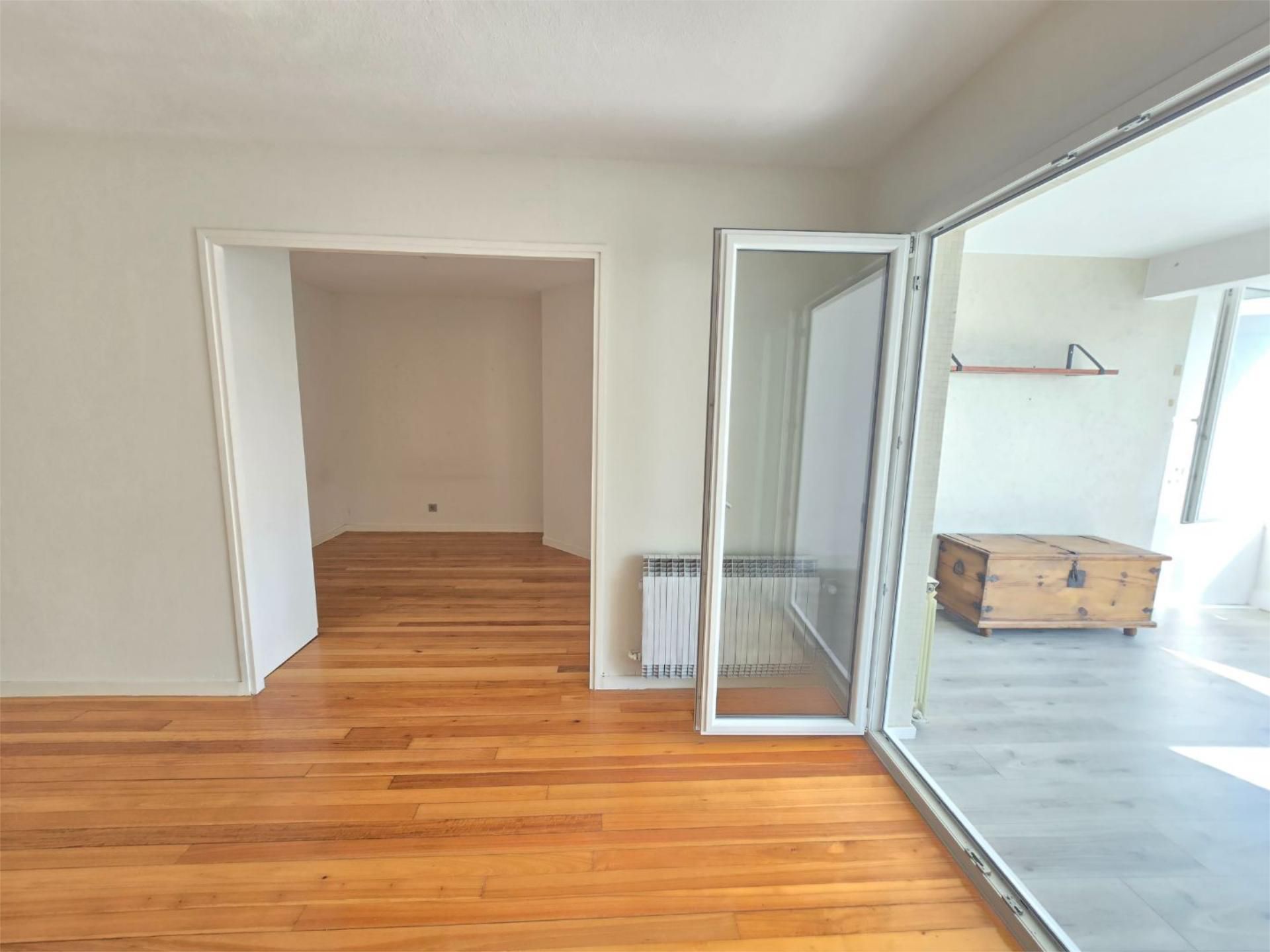 Flat for sale in Santander